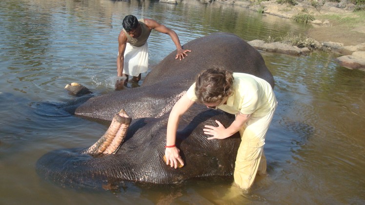 Scrubbing Tara @ Banjar River